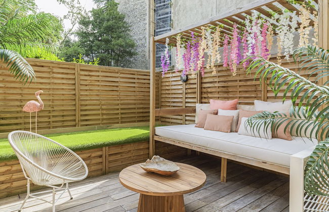 Rose & Garden - Eiffel Tower - Photo 31