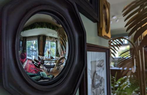 Tulana Taggs - floating home on idyllic island - Foto 12