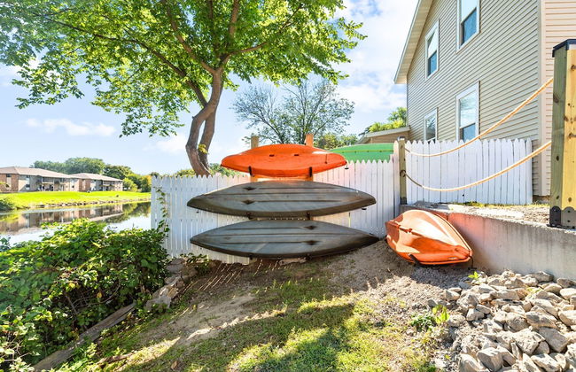 The Waterfront - Waterslide Game Room Sleeps 26 - Foto 67