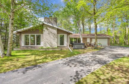 Beautiful private home in the woods BONUS Hot Tub - Foto 20
