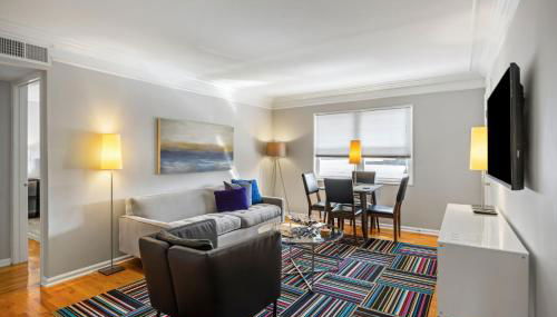 Brookwood Courtyard by BCA Furnished Apartments - Foto 2