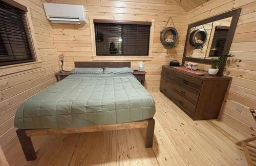 Private Luxury Log Cabin in the Endless Mountains, Firepit, Farm Charm - Foto 23