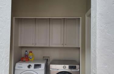 2BD Modern House with heated pool in North Vegas - Foto 15