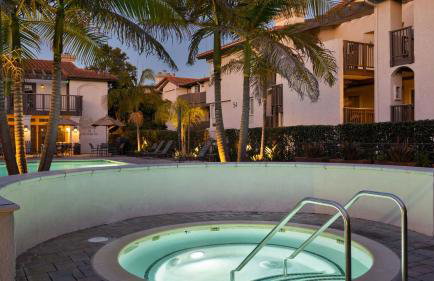 Coastal Retreat w Pool Spa BBQ Near Beaches Golf Courses Ritz Pointe Condo by AvantStay - Foto 34