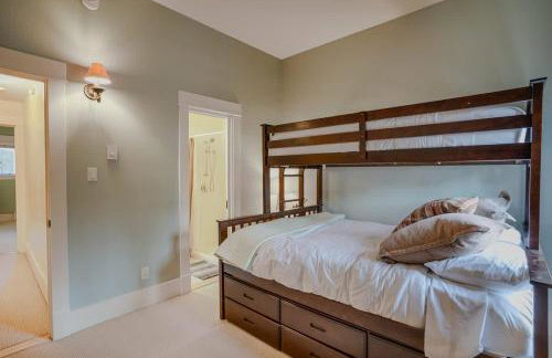 Beach-N-Ski Condo - Foto 29