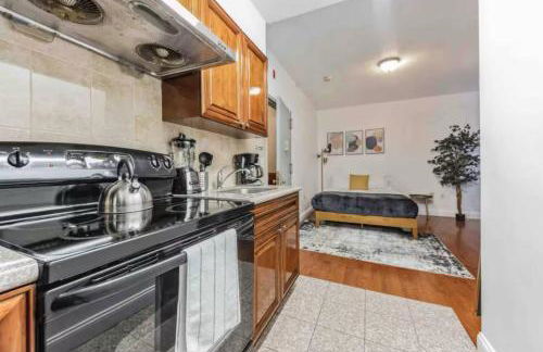 Cozy Studio across from Convention Center - 4R - Foto 8