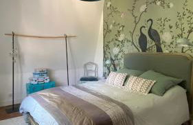 Signature topfloor flat in a shared XIX century Mansion in Western Paris - Foto 9