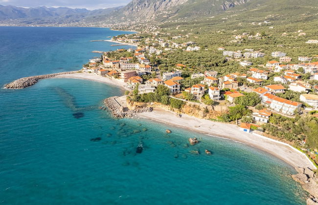 Avia Blue Maisonette - Steps From the Sea - Foto 3