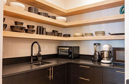 Downtown Luxury Villa Hot Tub Walk To Lake - Foto 8