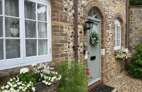 The Coach House at Lackington Farm - Photo 2