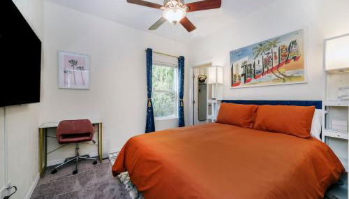 Beautiful Home, Walk to UF, Newly built - Foto 2