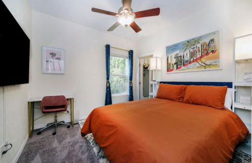 Beautiful Home, Walk to UF, Newly built - Foto 2