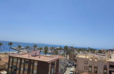 Tropicana Holiday Home - Foto 49