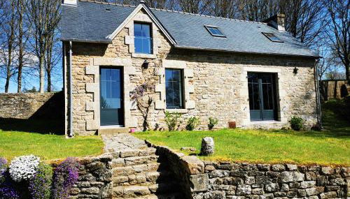 Maison 2 Ch - 5 Pers - au coeur du Château de Bothané - Foto 2, Garden