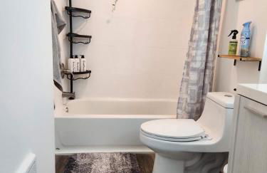 Cute Bungalow for rainy days and comfy stays - Foto 27