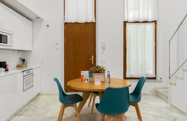 Numa Seville Molina - Foto 57