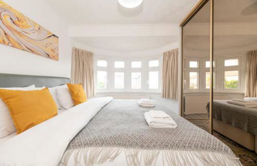 4 Bedroom Family Home In South East London - Photo 65