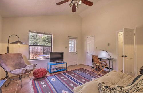 Artists Retreat with Pecos National Park Views! - Foto 21