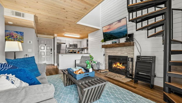 Loft Sleeps 8 Views Indoor Pool Access - Foto 2, Habitación