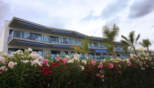AZAHAR BEACH Blue Apartments & Spa - Photo 4