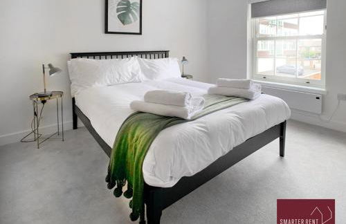 Eton, Windsor - 1 Bedroom First Floor Apartment - Parking - Foto 8