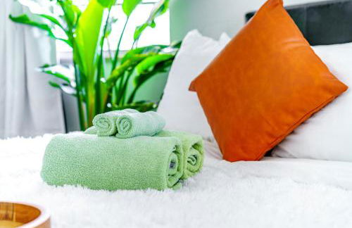 Jungle House Luxury Homes - Columbus Downtown Short North - Steps to Convention Center & Nationwide Arena - Sleeps up to 6 - Free Parking - Over 5,800 Five Stars - Foto 20