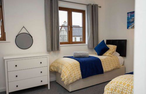 Johnnys Cove - 2 Bedroom House - New Hedges - Photo 16