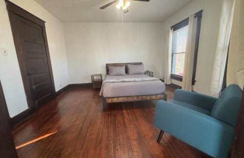 3BR suite w/ office close ISU - Foto 27