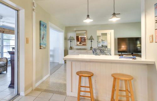 4 Mi to Dog Beach Largo Home with Pool and Hot Tub! - Foto 7