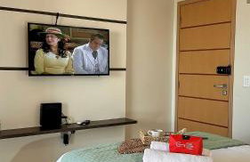 (1406) Studio Elegante com Vista Mar - Foto 4