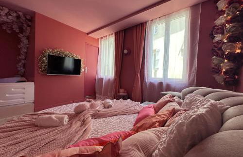 LE LOVE-ROOM, Jacuzzi, Hyper-centre - Foto 4