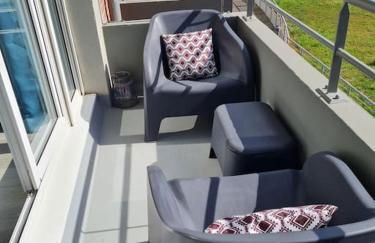 Trimaran Studio 10 mètres de la plage avec balcon/terrasse - Foto 15