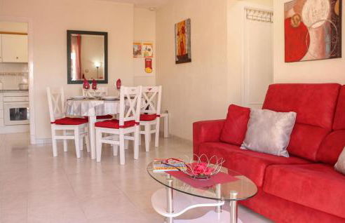 Amazing Apartment In Torrevieja - Foto 7
