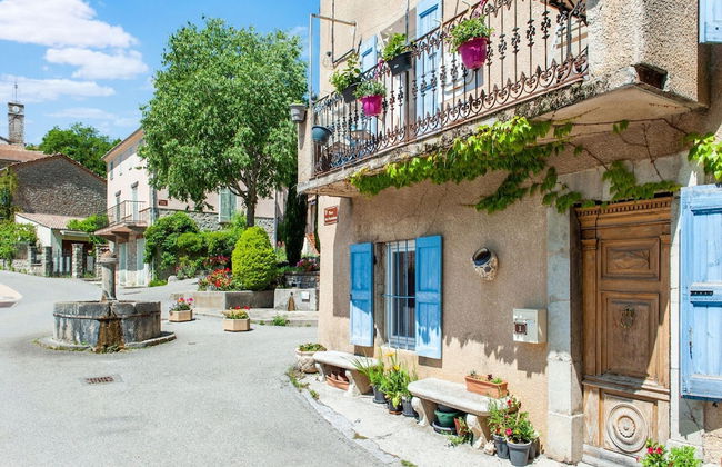 Holiday Home in Saint-julien-du-verdon With Garden - Foto 28