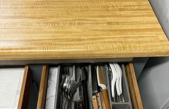 New 2BR Home w Parking Laundry in 580-80 - Foto 8