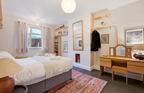 Spacious 5Bed House in South Manchester - Pass the Keys - Foto 21