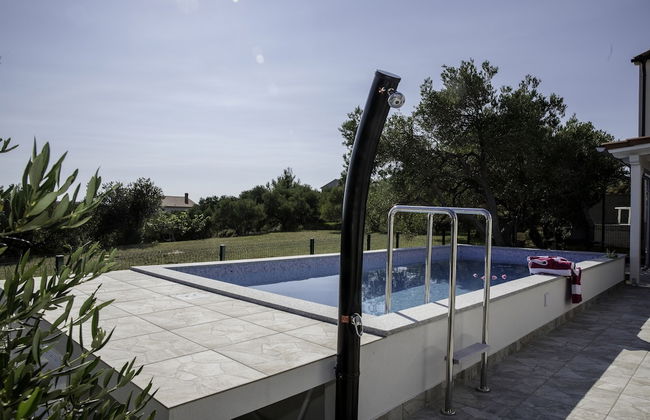 Inviting 3-bed House on the Island of Rab, Croatia - Foto 25