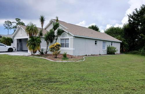 Punta Gorda Home, Sleeps 10 - Photo 29