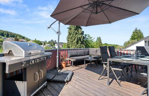 Tucan - Rooftop Terrace with View, BBQ, PS4+Stream - Foto 17