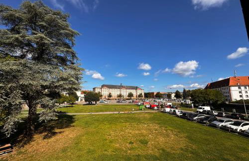 Duplex confort exceptionnel hyper centre parking à proximité - Photo 6