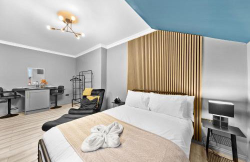 Downtown Studio 3 - Harrogate Town Centre - Photo 4