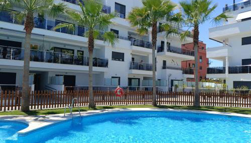 Apartamento familiar premium en Playa Granada - 3 dormitorios, piscina y golf - Foto 3