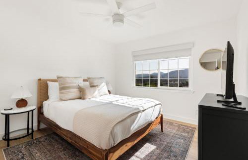 Modern Escape w Mountain Views, Walk to Lake, Golf, Resort, Dining - Foto 22