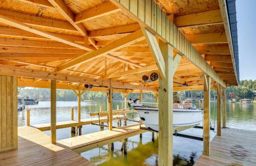 Waterfront Sparta Retreat with Dock, Deck and Grill - Foto 25