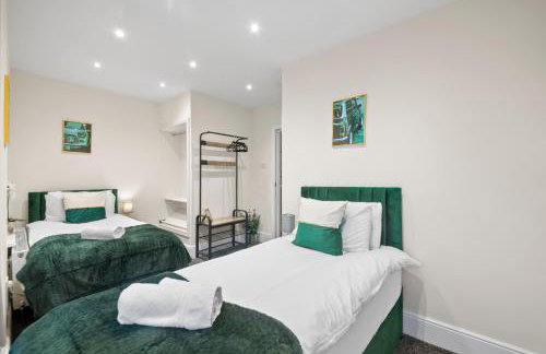 Cooper House Stay - Large Stylish House - Foto 3