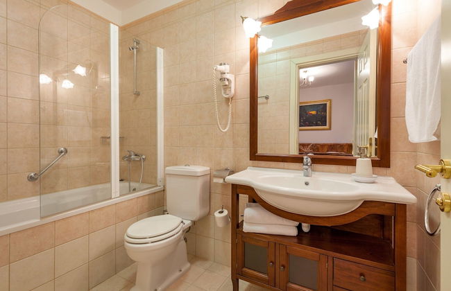 Villa in Selca With Pool Near Adriatic Sea - Photo 19