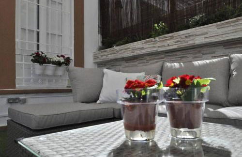 Family Century House with terrace and parking - Foto 48