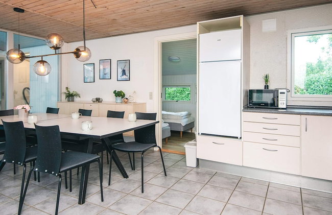 8 Person Holiday Home in Orsted - Foto 31