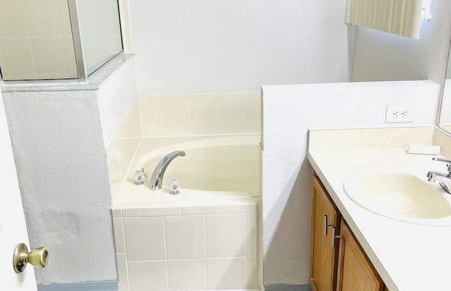 3/2 Pool Home Located in Sunset Ridge Community!! - Foto 11