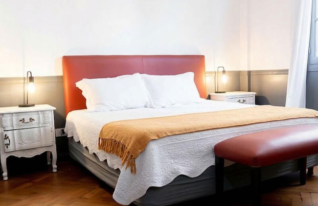 Moreno 820 by DOT Suites - Photo 13